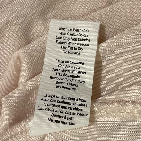 Spyder Women's Performance Comfort Velvet Velour Crop Hoodie NWT Pink Small #747 - Picture 7 of 7